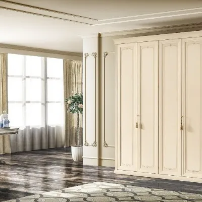 Armadio Armadio mod.tiziano patinato avorio con serigrafia realizzato in tamburato in promo-sconto del 50% Dal cin a sei ante in Offerta Outlet
