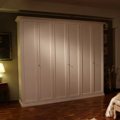 Armadio Domus Mobili scontato in stile classico Leonardo con ante battenti. Prezzi Outlet!