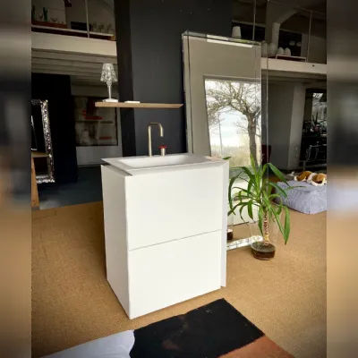 Mobili Boffi per arredare il tuo bagno. B15C: pratici e convenienti. Max 75 cm.