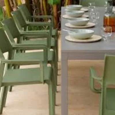 Tavolo per l'esterno Tavolo rio+ sedie trill Nardi a prezzo scontato