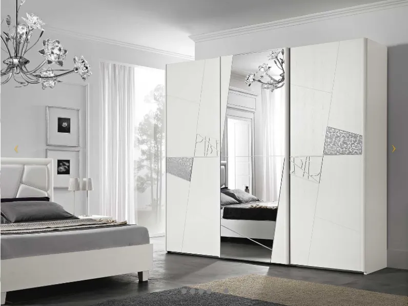 Camera da letto Chantal Mobilpiu in legno a prezzo scontato