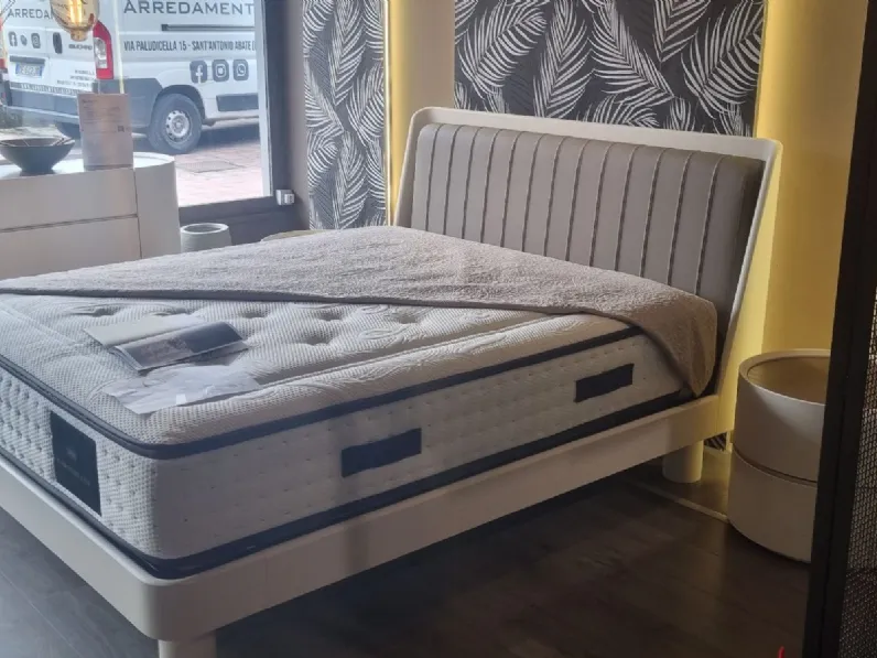 Camera da letto Incanto Fazzini in legno a prezzo scontato