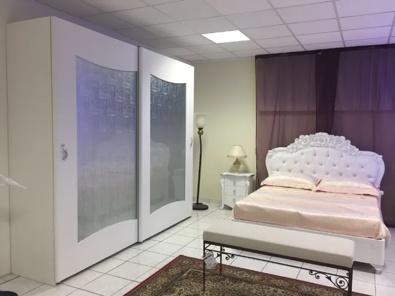 Camera da letto Mobilpiu Viola bianco a prezzo ribassato in tamburato