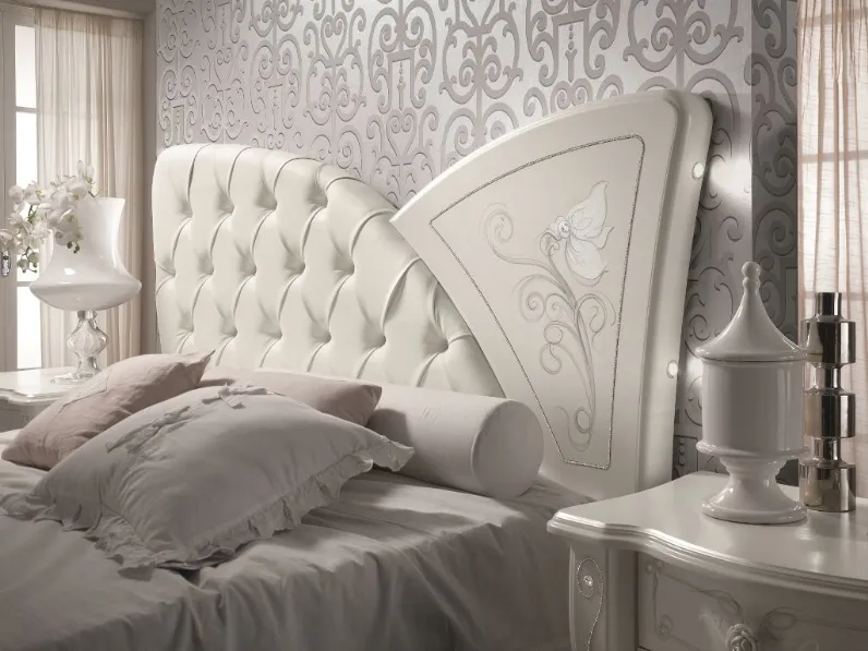 Camera da letto Modello chlo Artigianale in laminato a prezzo scontato