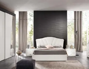 Camera da letto Peonia Spar: OFFERTA OUTLET. Design moderno, comfort assicurato!