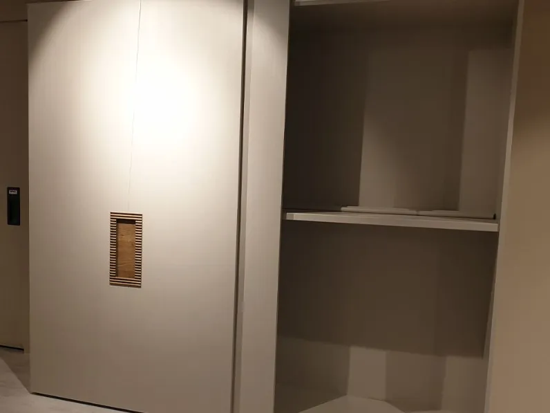 Camera da letto Zero.16 collezione design Devina nais in legno a prezzo scontato