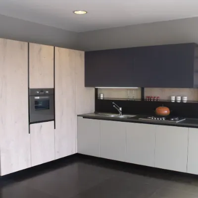 Cucina ad angolo design Lab13 Aran a prezzo scontato