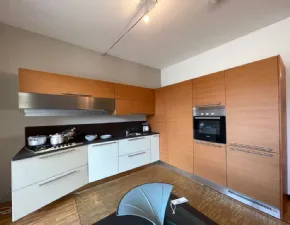 Cucina ad angolo in laccato opaco altri colori Wing a prezzo scontato