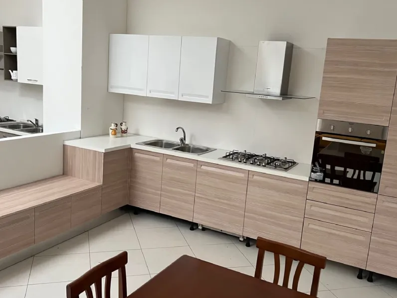 Cucina ad angolo in laminato lucido altri colori Tropea a prezzo scontato