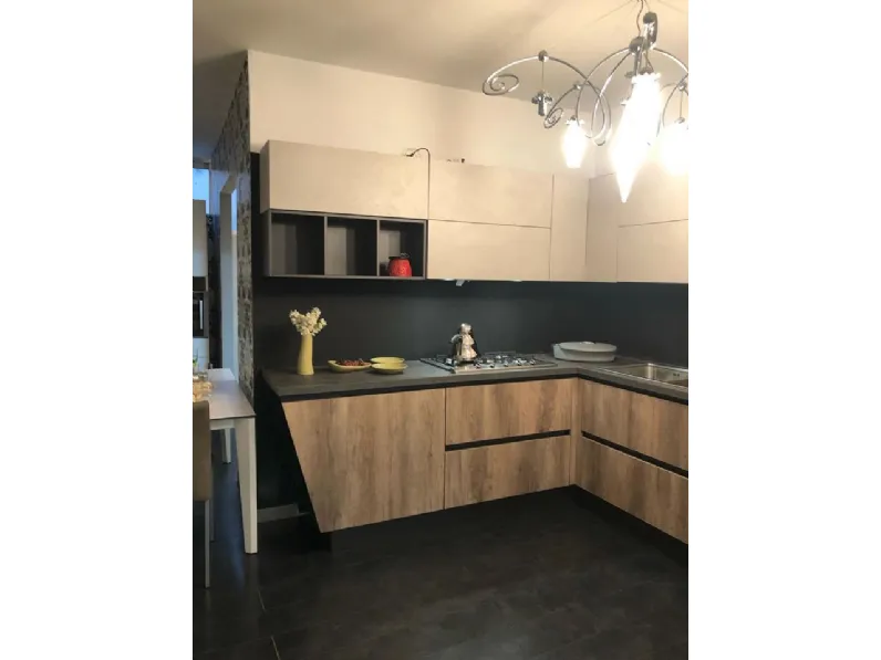 Cucina ad angolo in laminato materico altri colori Mia a prezzo scontato