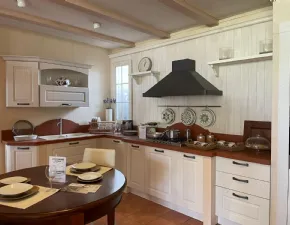 Cucina ad angolo in legno bianca Asolo a prezzo scontato