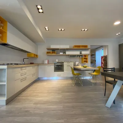 Cucina ad angolo moderna Sax  Scavolini a prezzo scontato