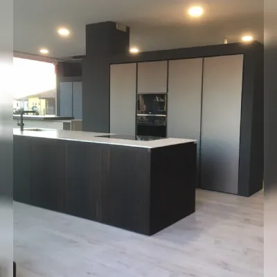Cucina ad isola design Kyton Nova cucina a prezzo scontato