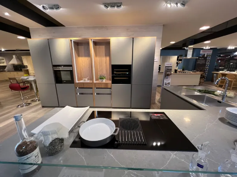 Cucina ad isola Lounge Veneta cucine con un ribasso vantaggioso