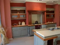 Cucina Aster cucine classica ad isola altri colori in legno Opera