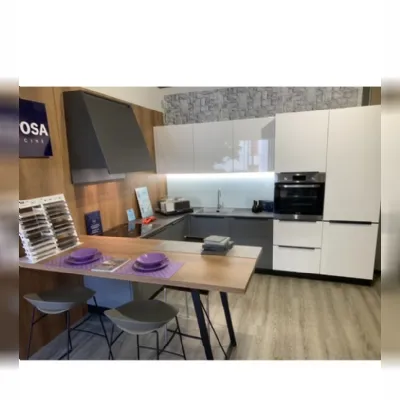 Cucina bianca moderna ad angolo Infinity Stosa in Offerta Outlet