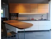 Cucina bianca moderna con penisola Luna Lube cucine a soli 9500