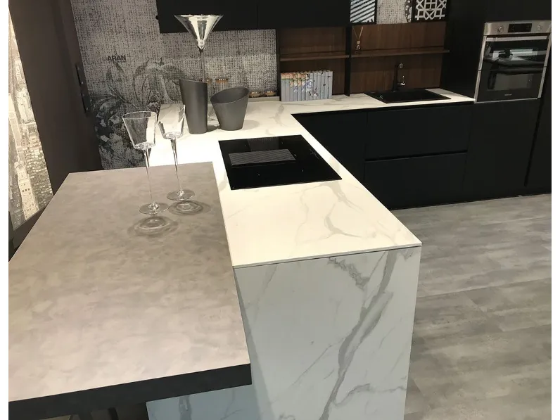 Cucina con penisola in laminato opaco altri colori Penisola erika a prezzo ribassato