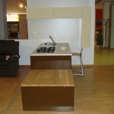 Cucina con penisola Kaori laccato lucido Gm cucine con un ribasso del 73%