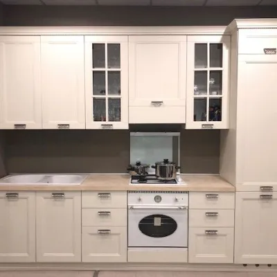 Cucina country lineare Astra California a prezzo scontato