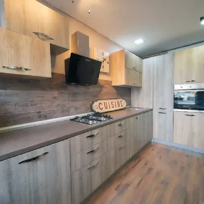 Cucina Cucina angolare  con 4 colonne effetto legno moderna rovere chiaro ad angolo Nuovi mondi cucine