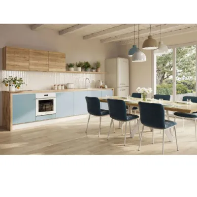 Cucina moderna nordic celeste, effetto legno, scontata 53%. Progettata da un interno.
