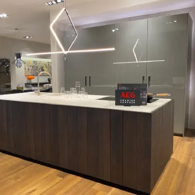 Cucina design ad isola Modulnova Float  a prezzo ribassato