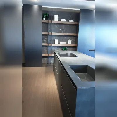 Cucina design ad isola Modulnova Skills a prezzo scontato
