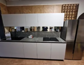 Cucina moderna grigio Antares lineare Expo a soli 10230€