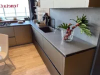 Cucina grigio design con penisola Lab vetro k3 Binova scontata