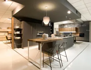 Cucina grigio moderna ad isola Resina-mat Artigianale in Offerta Outlet