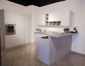 Scopri la cucina moderna grigio Copat 3.1 con penisola a soli 5900€!