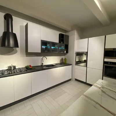 Cucina lineare Gaia Mobilturi: ribasso vantaggioso!