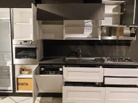 Cucina La casa moderna moderna lineare bianca in laminato materico Pratica