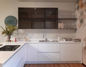 Cucina Line bianco opaco moderna bianca con penisola Euromobil