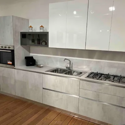Cucina lineare in laminato materico bianca Easy a prezzo scontato