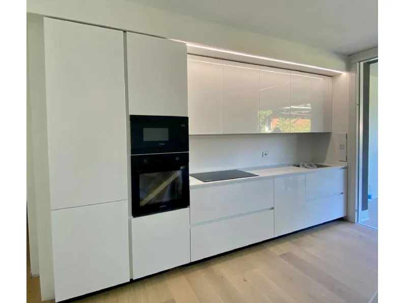 Cucina lineare Ingrosso cucine moderne icm39 Primopiano cucine con un ribasso vantaggioso