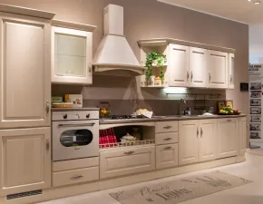 Cucina classica lineare Scavolini Madeleine a prezzo scontato