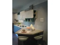 Cucina esposta  Lube modello Immagina grigio Agata e cemento, prezzo offerta sconto 40%