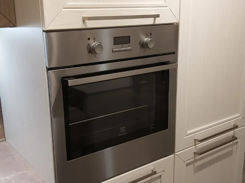 Cucina moderna ad angolo Arredo3 Mod opera a prezzo ribassato