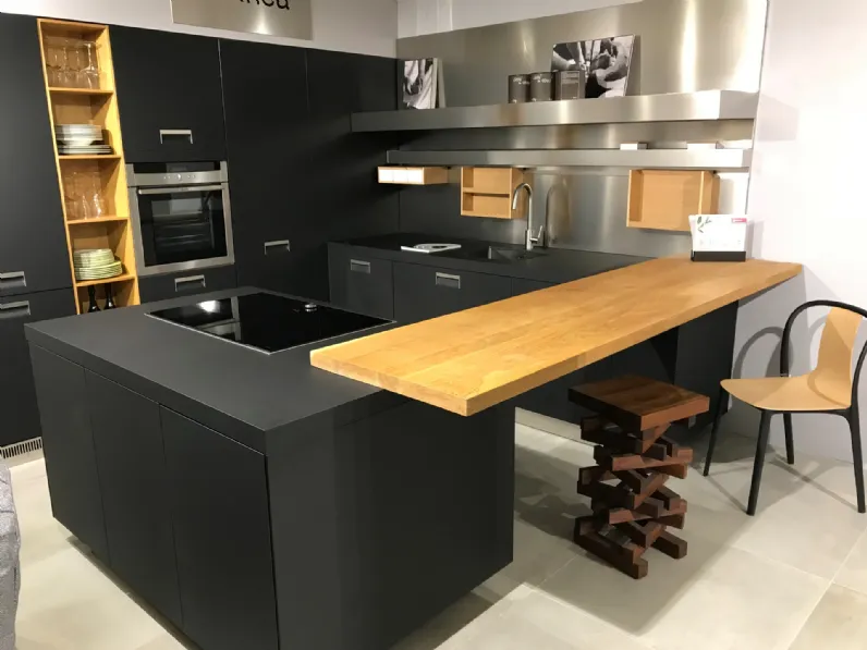 Cucina moderna con penisola Italia Arclinea in Offerta Outlet