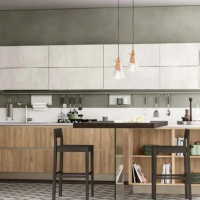 Cucina moderna con penisola Nuovi mondi cucine Cucina modena con colonne e piano penisola in offerta  a prezzo ribassato