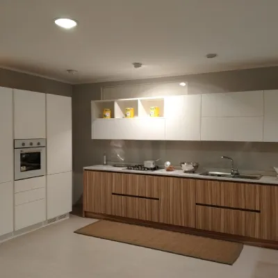 Cucina moderna lineare Artigianale Giaconi & raponi a prezzo ribassato