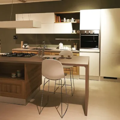 Cucina moderna rovere chiaro Scavolini ad isola Family scontata