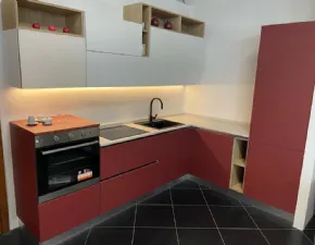 Cucina rossa moderna ad angolo System 22 Gm cucine a soli 6900€