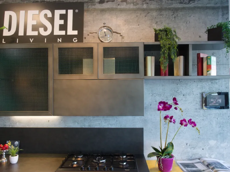 Cucina rovere chiaro moderna lineare Diesel Scavolini in offerta