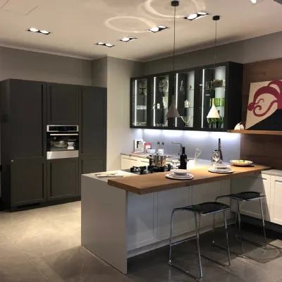 Offerta Outlet Scavolini: cucina Carattere con sconto 56%. Acquista ora!