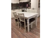 elegante tavolo
