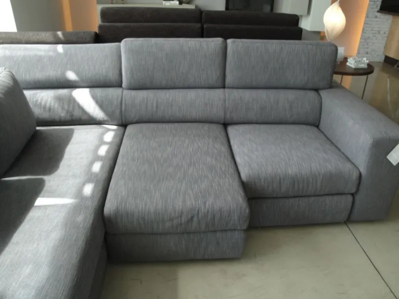 scontati divani in tessuto 