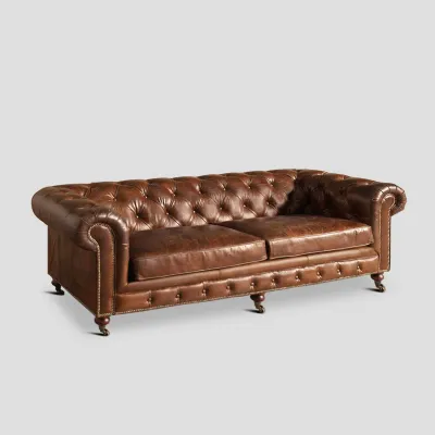 Divano Lexinghton Dialma brown a soli 3794€! Outlet online.